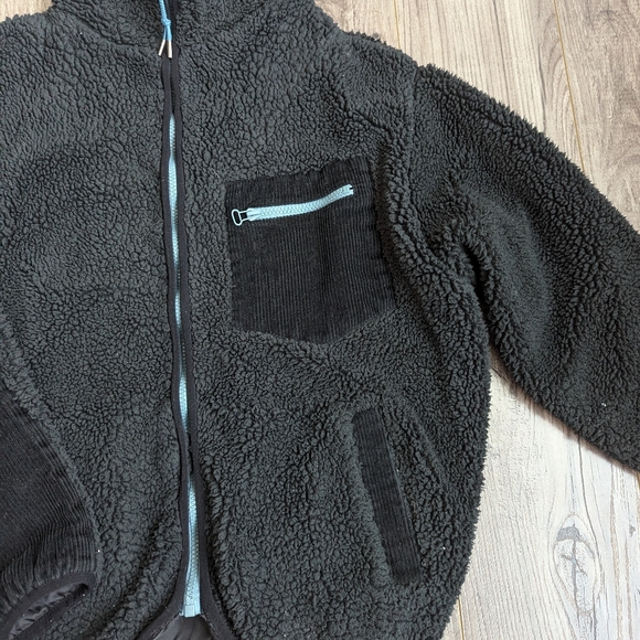 Urban Outfitters Cozy Black Sherpa Teddy Jacket - Picture 10 of 12